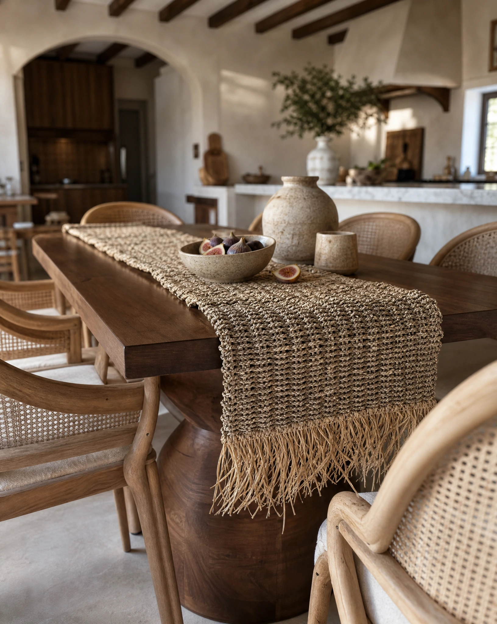 Raffia and Seagrass Table Runner - Image 3